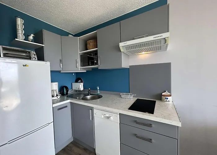 Cosy Avec Balcon Face - Acces & Parking Prive - Fr-1-224c-241 아파트 생장드몽