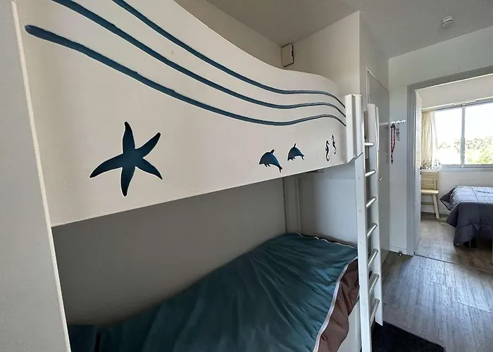 Cosy Avec Balcon Face - Acces & Parking Prive - Fr-1-224c-241 아파트 *